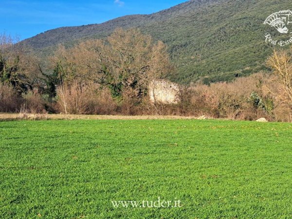 casa indipendente in vendita a Massa Martana in zona Colpetrazzo