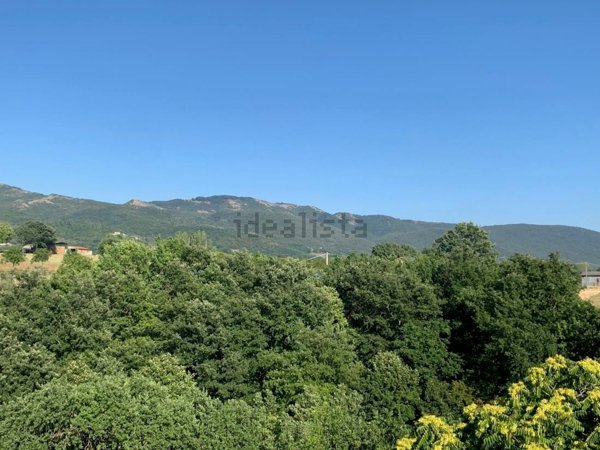 casa indipendente in vendita a Massa Martana