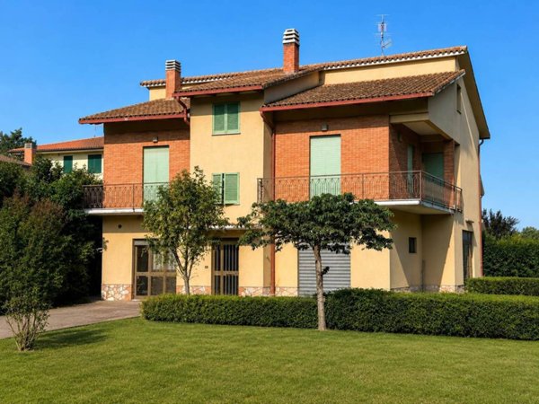 casa indipendente in vendita a Massa Martana