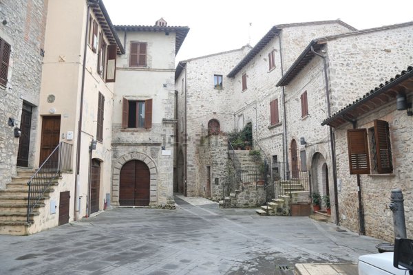 appartamento in vendita a Massa Martana