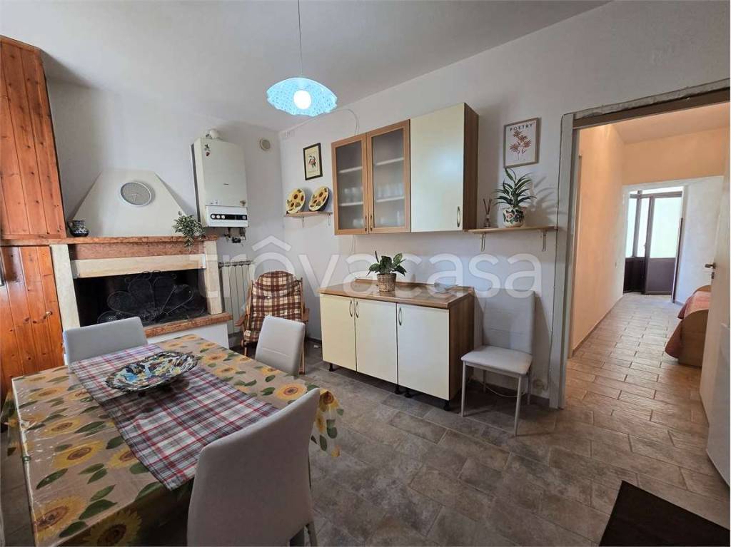 appartamento in vendita a Massa Martana in zona Viepri