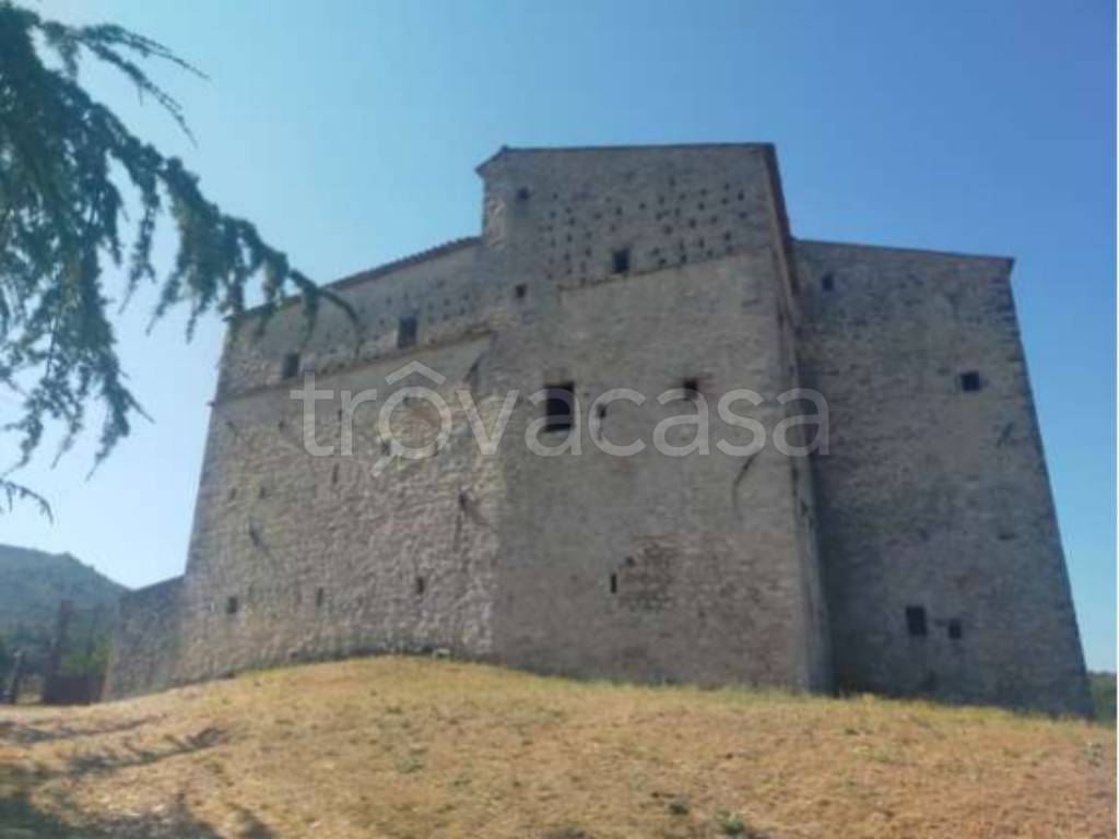 appartamento in vendita a Massa Martana in zona Mezzanelli