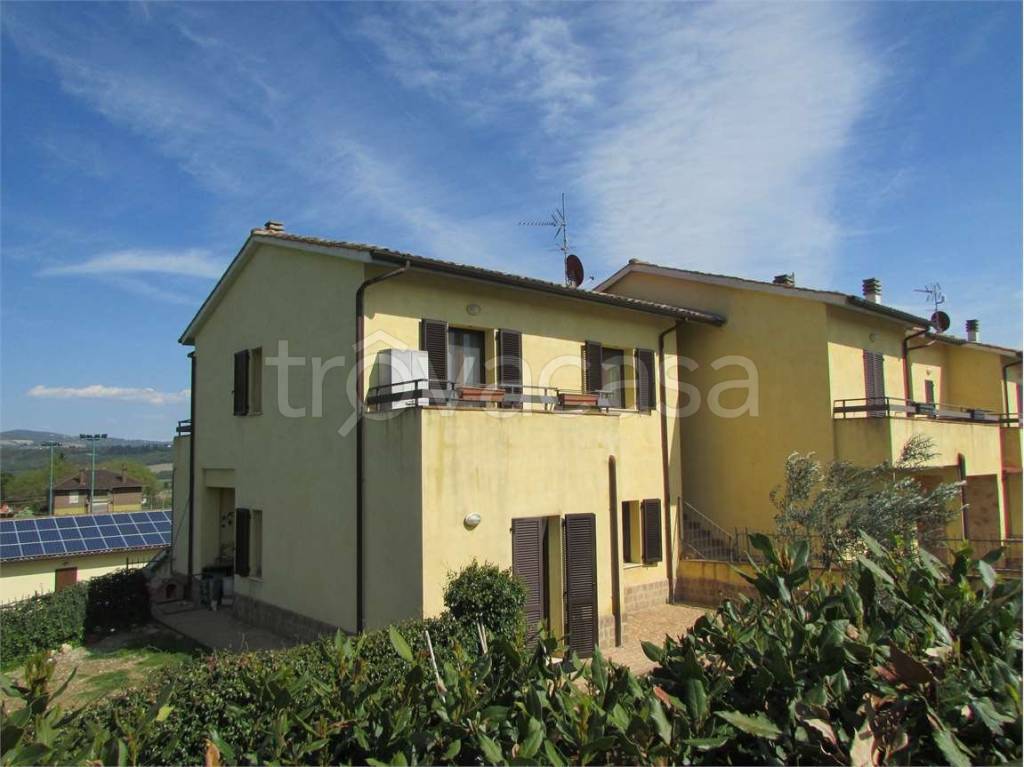 appartamento in vendita a Monte Castello di Vibio in zona Madonna del Piano