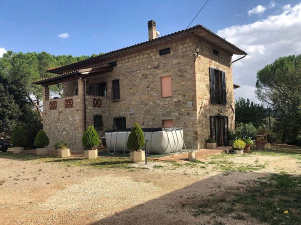 casa indipendente in vendita a Monte Castello di Vibio
