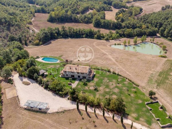 casa indipendente in vendita a Monte Castello di Vibio