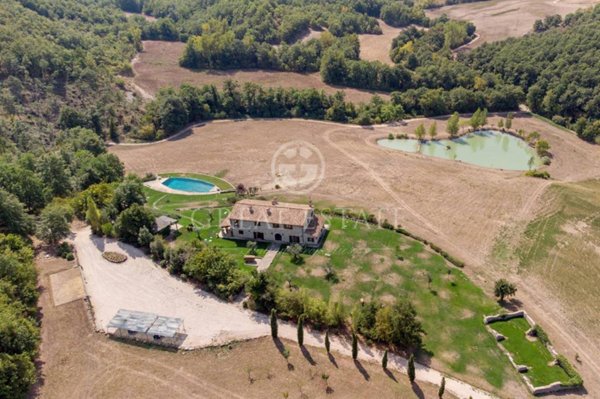 casa indipendente in vendita a Monte Castello di Vibio