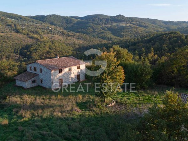 casa indipendente in vendita a Monte Castello di Vibio