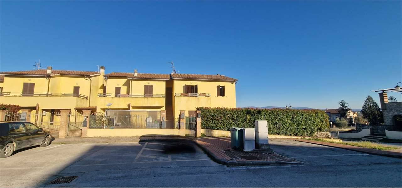 villa in vendita a Monte Castello di Vibio in zona Madonna del Piano