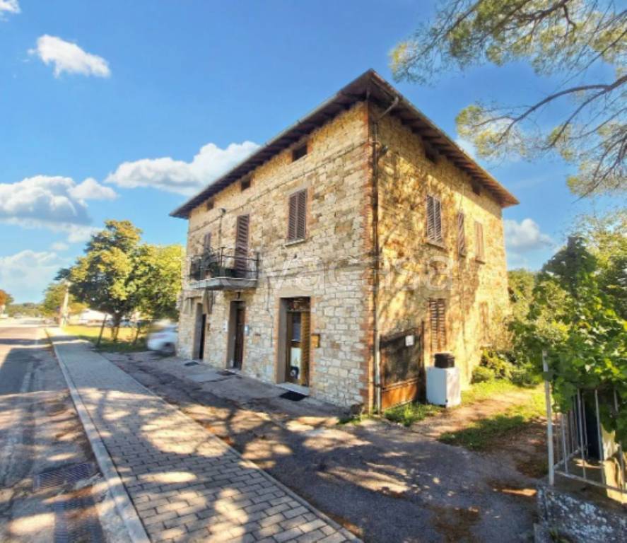 appartamento in vendita a Monte Castello di Vibio in zona Madonna del Piano