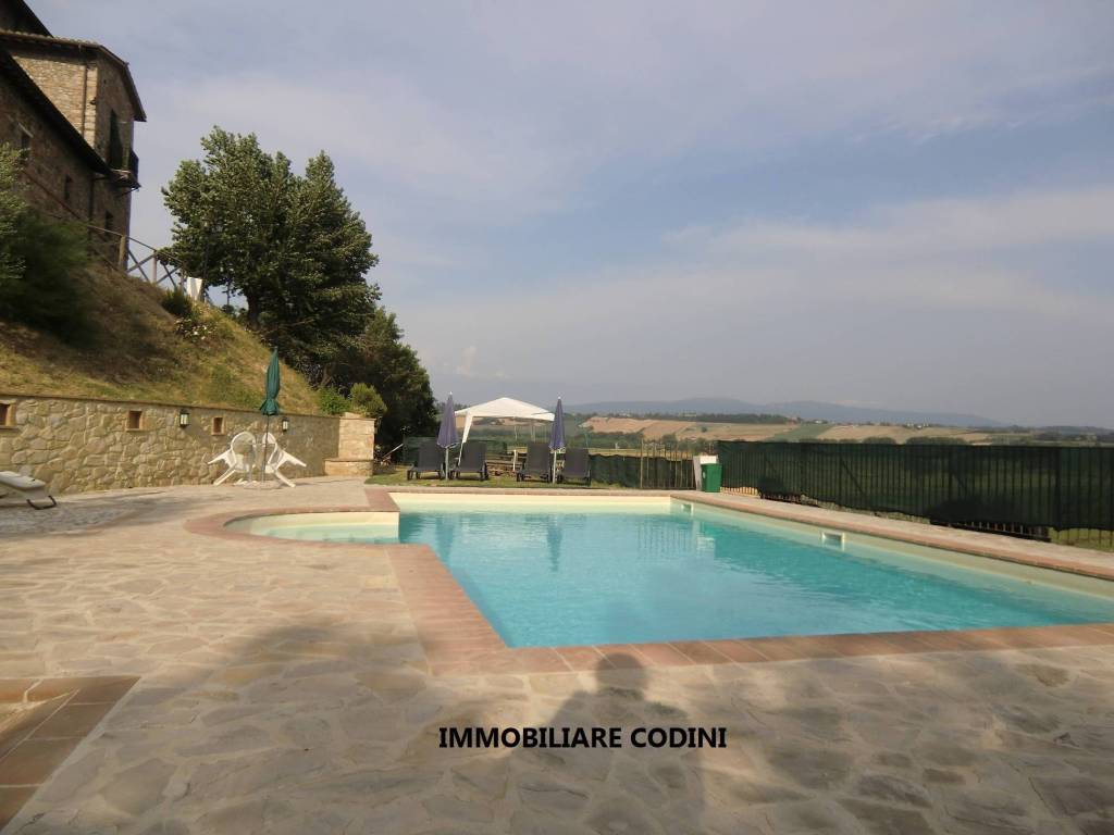 casa indipendente in vendita a Monte Castello di Vibio in zona Madonna del Piano