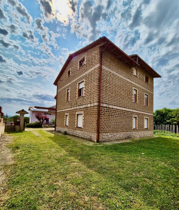 casa indipendente in vendita a Monte Castello di Vibio