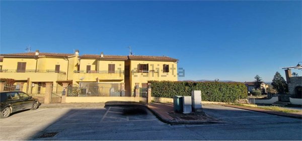 appartamento in vendita a Monte Castello di Vibio in zona Madonna del Piano