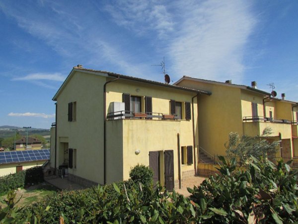 appartamento in vendita a Monte Castello di Vibio in zona Madonna del Piano