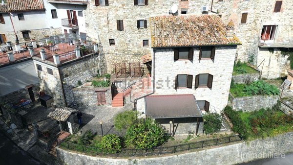 villa in vendita a Monte Castello di Vibio in zona Doglio
