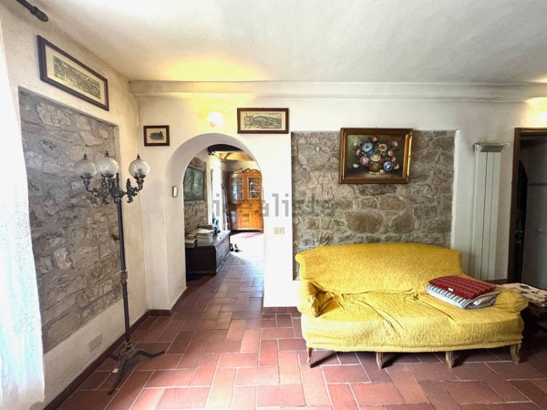 villa in vendita a Monte Castello di Vibio in zona Doglio