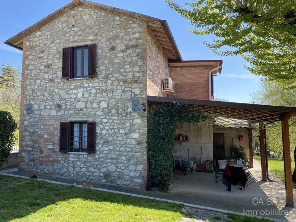 casale in vendita a Monte Castello di Vibio in zona Madonna del Piano