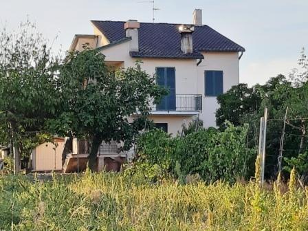 casa indipendente in vendita a Montefalco in zona Fratta