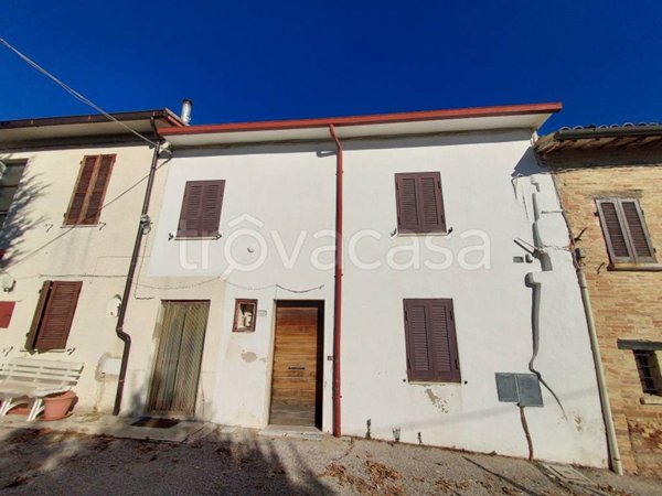 casa indipendente in vendita a Montefalco