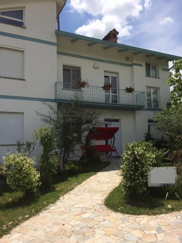 casa indipendente in vendita a Montefalco