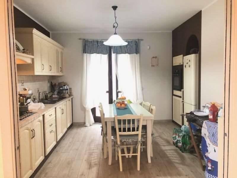 casa indipendente in vendita a Montefalco