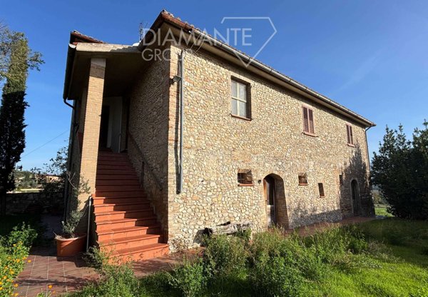casa indipendente in vendita a Montefalco in zona Casale