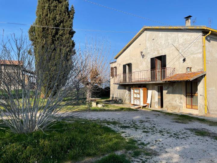 casa indipendente in vendita a Montefalco in zona Casale