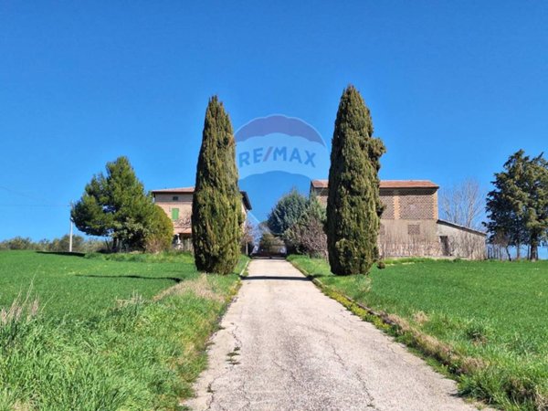 appartamento in vendita a Montefalco in zona Casale