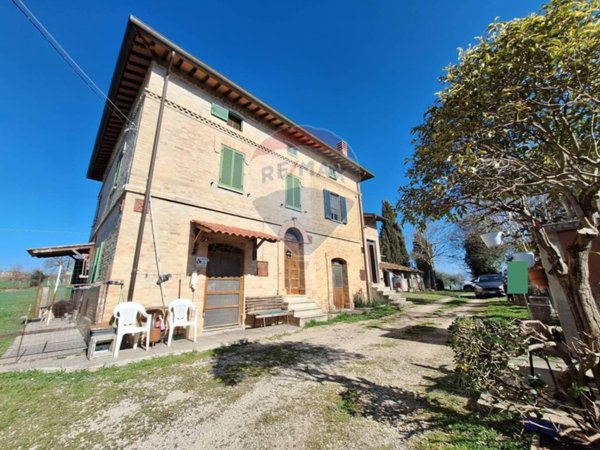 appartamento in vendita a Montefalco in zona Casale