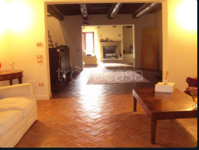 appartamento in vendita a Montefalco in zona Pietrauta