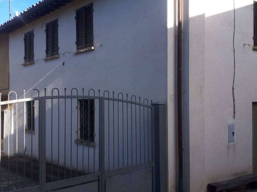 casa semindipendente in vendita a Montefalco