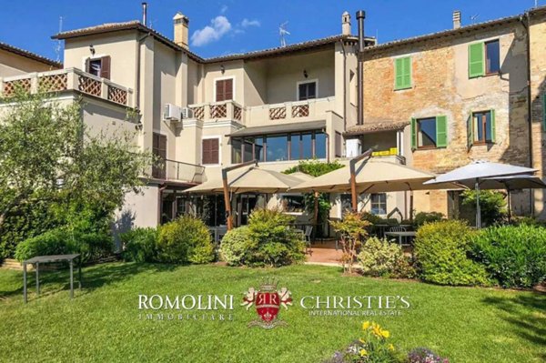 casa indipendente in vendita a Montefalco