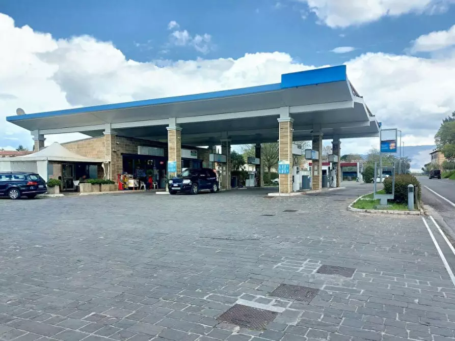 negozio in vendita a Montefalco in zona Cerrete