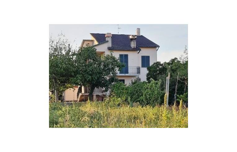 casa indipendente in vendita a Montefalco in zona Fratta