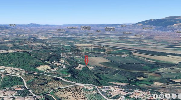 quadrivano in vendita a Montefalco in zona Camiano