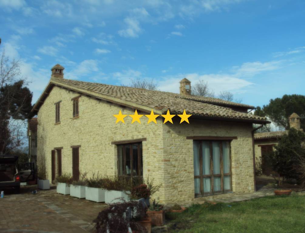 casa indipendente in vendita a Montefalco in zona Pietrauta