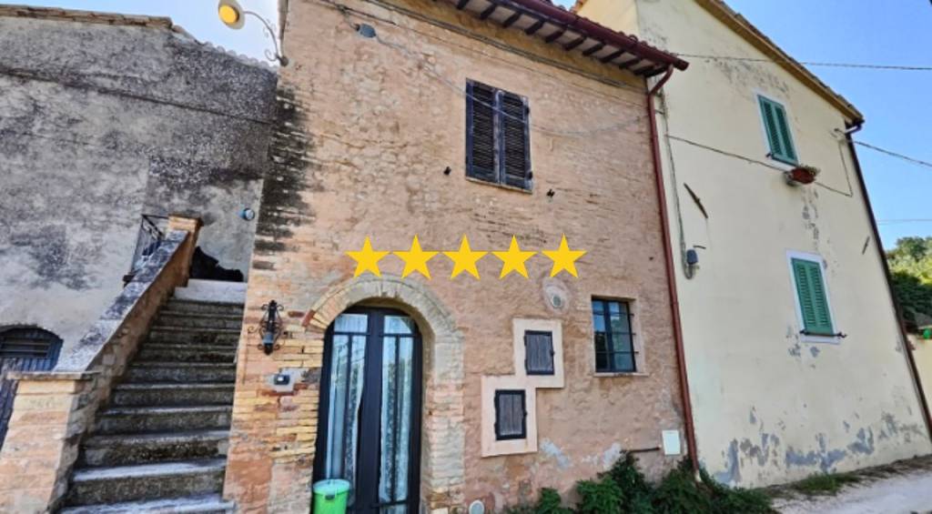 appartamento in vendita a Montefalco in zona San Clemente