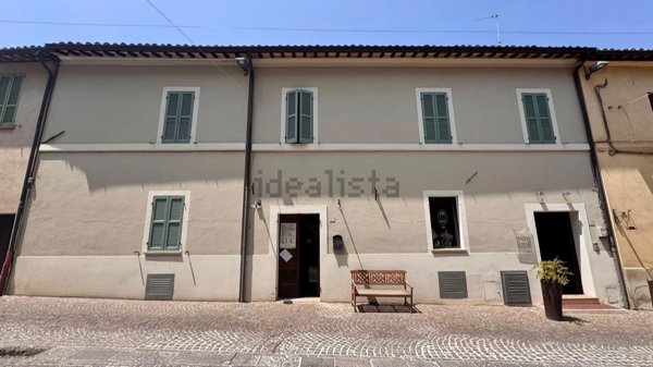negozio in vendita a Montefalco