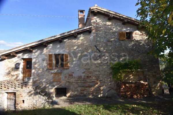 casa indipendente in vendita a Montefalco in zona Turrita