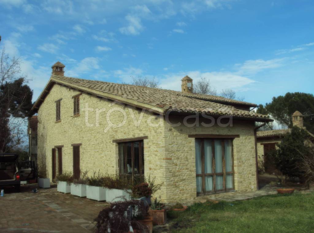 appartamento in vendita a Montefalco in zona Pietrauta