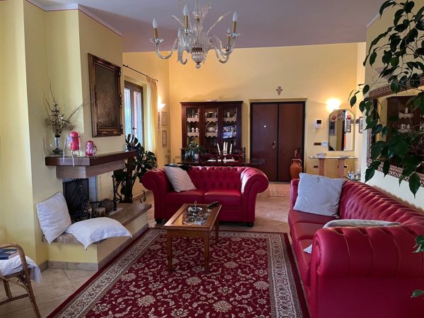 casa indipendente in vendita a Montefalco