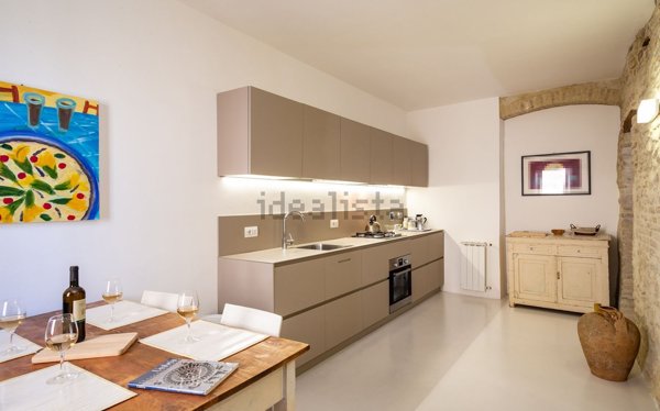 esavano in vendita a Montefalco