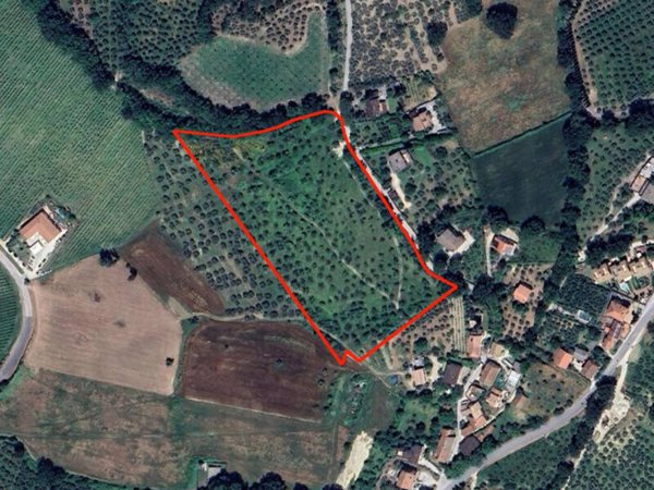 terreno edificabile in vendita a Montefalco