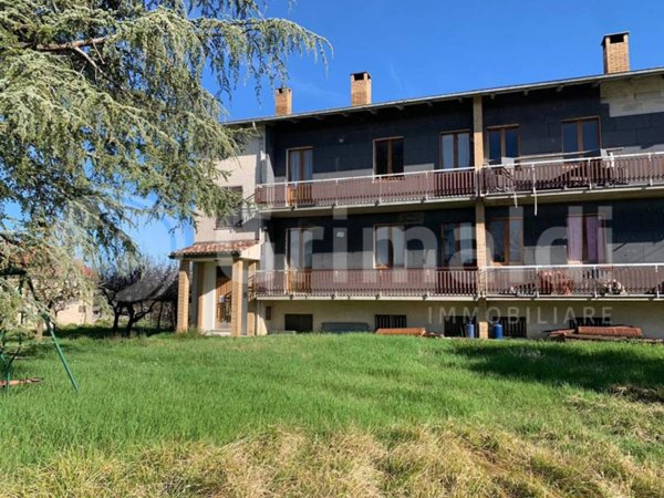 casa indipendente in vendita a Montefalco in zona Casale
