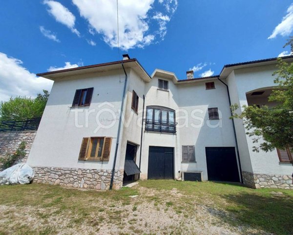 appartamento in vendita a Monteleone di Spoleto