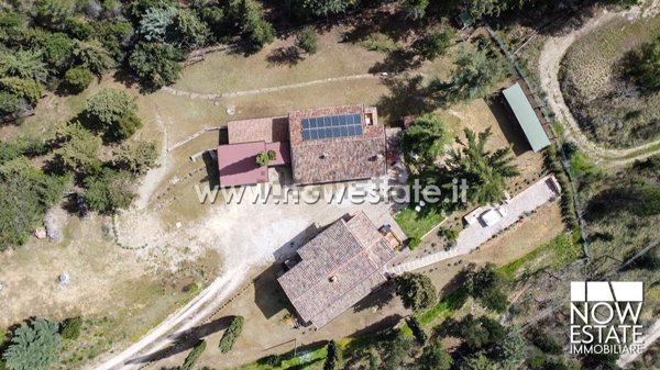 casale in vendita a Monte Santa Maria Tiberina