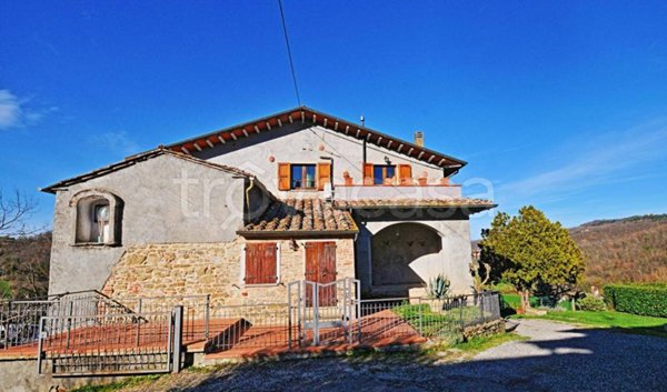 casa indipendente in vendita a Monte Santa Maria Tiberina in zona Lippiano