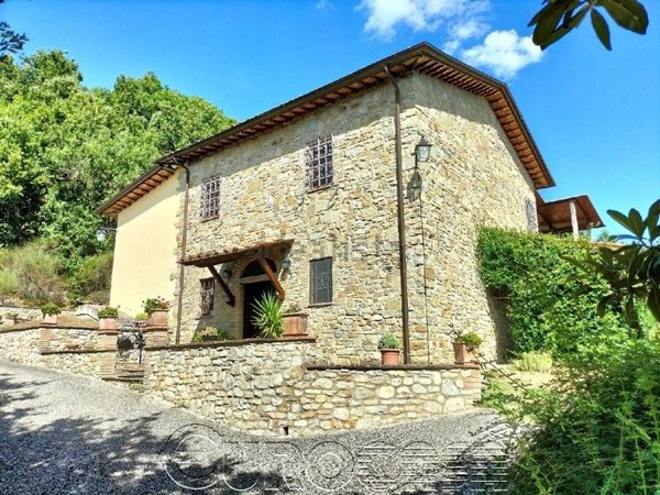 casa indipendente in vendita a Montone
