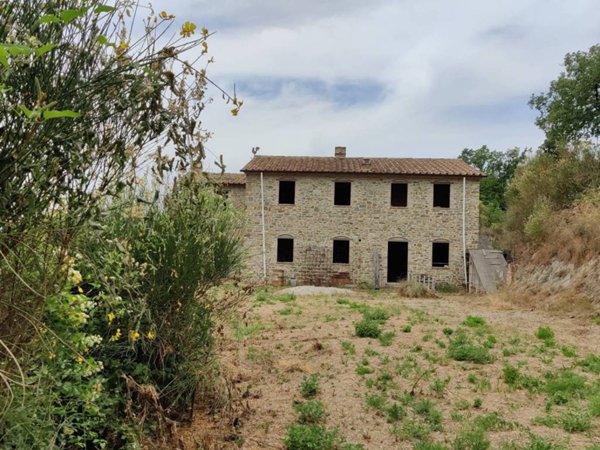 casa indipendente in vendita a Montone