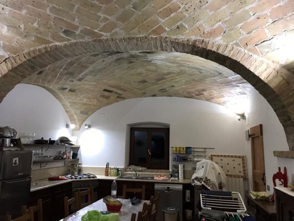 casa indipendente in vendita a Montone