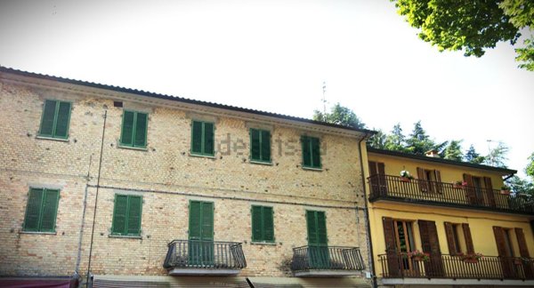 appartamento in vendita a Montone
